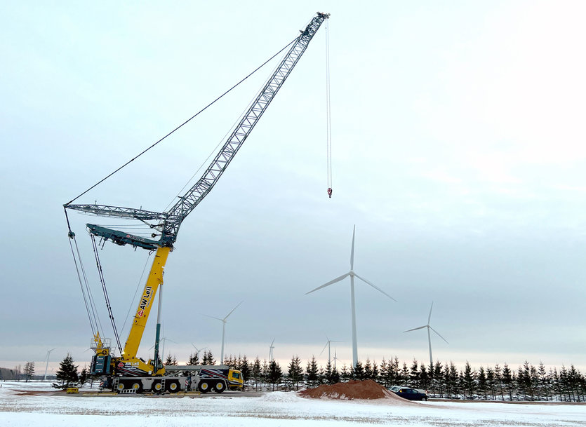 Manitowoc introduces Grove GMK6400-1 marks a new era for A.W. Leil Cranes and Equipment